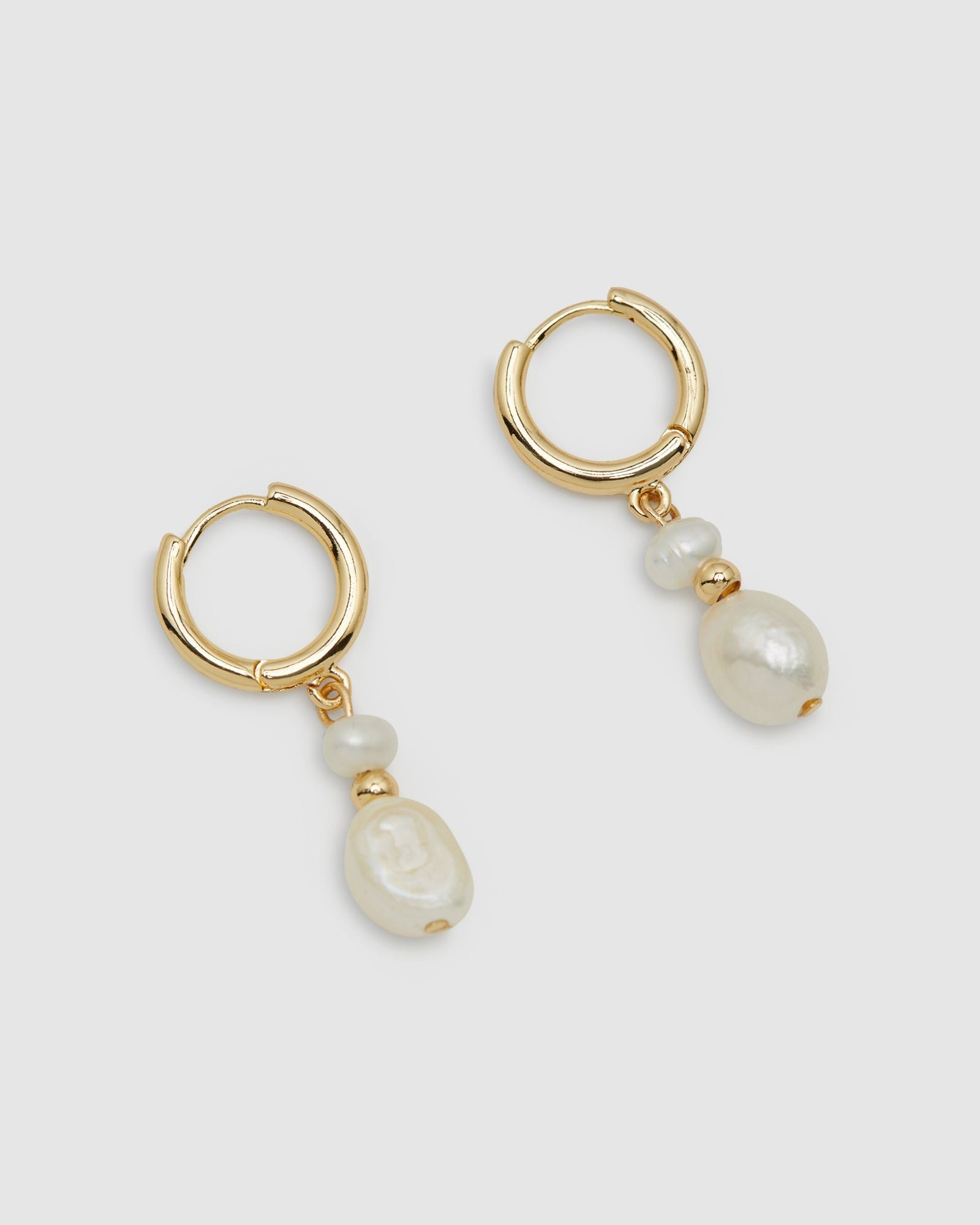 Tia Pearl And Hoop Earring