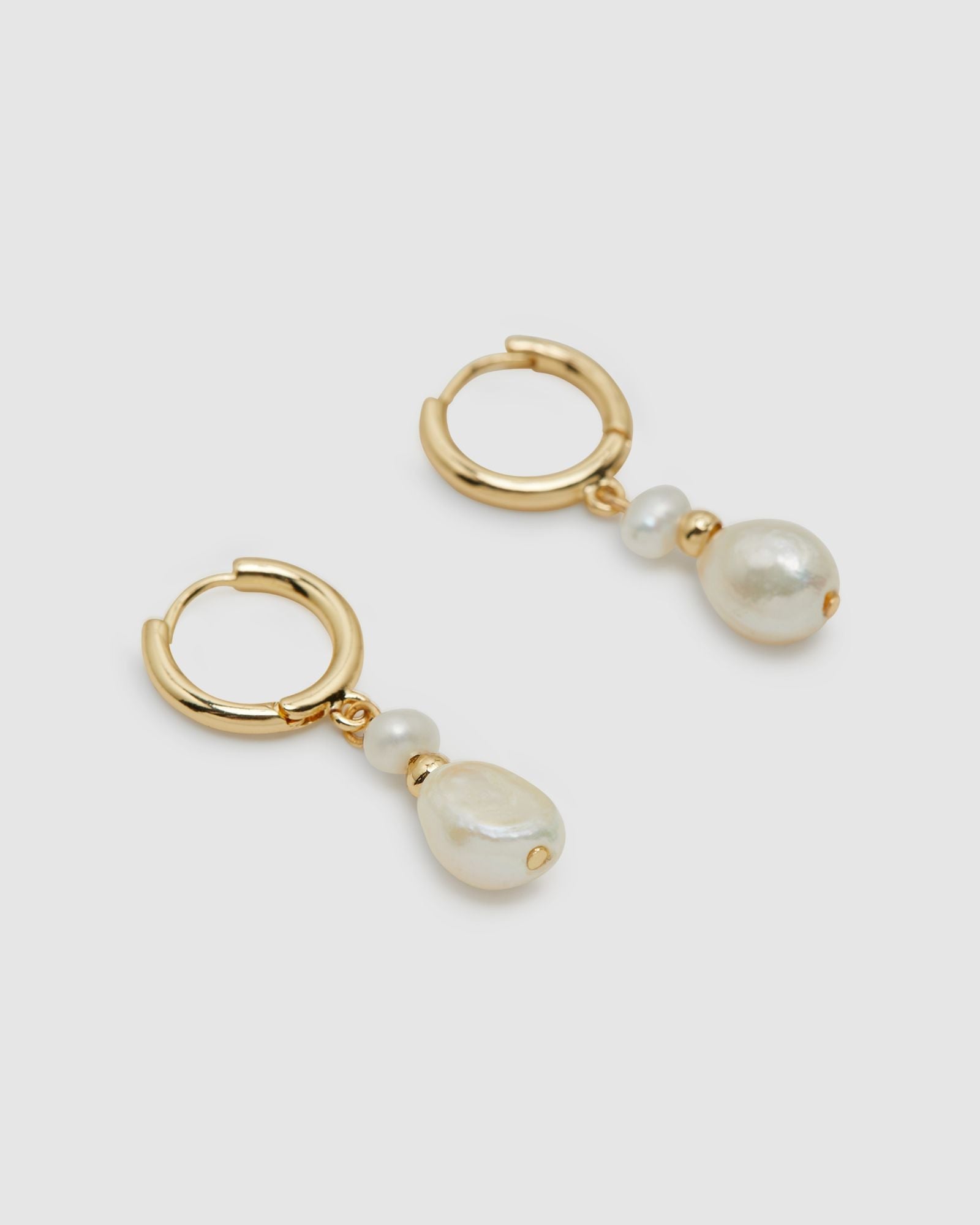 Tia Pearl And Hoop Earring