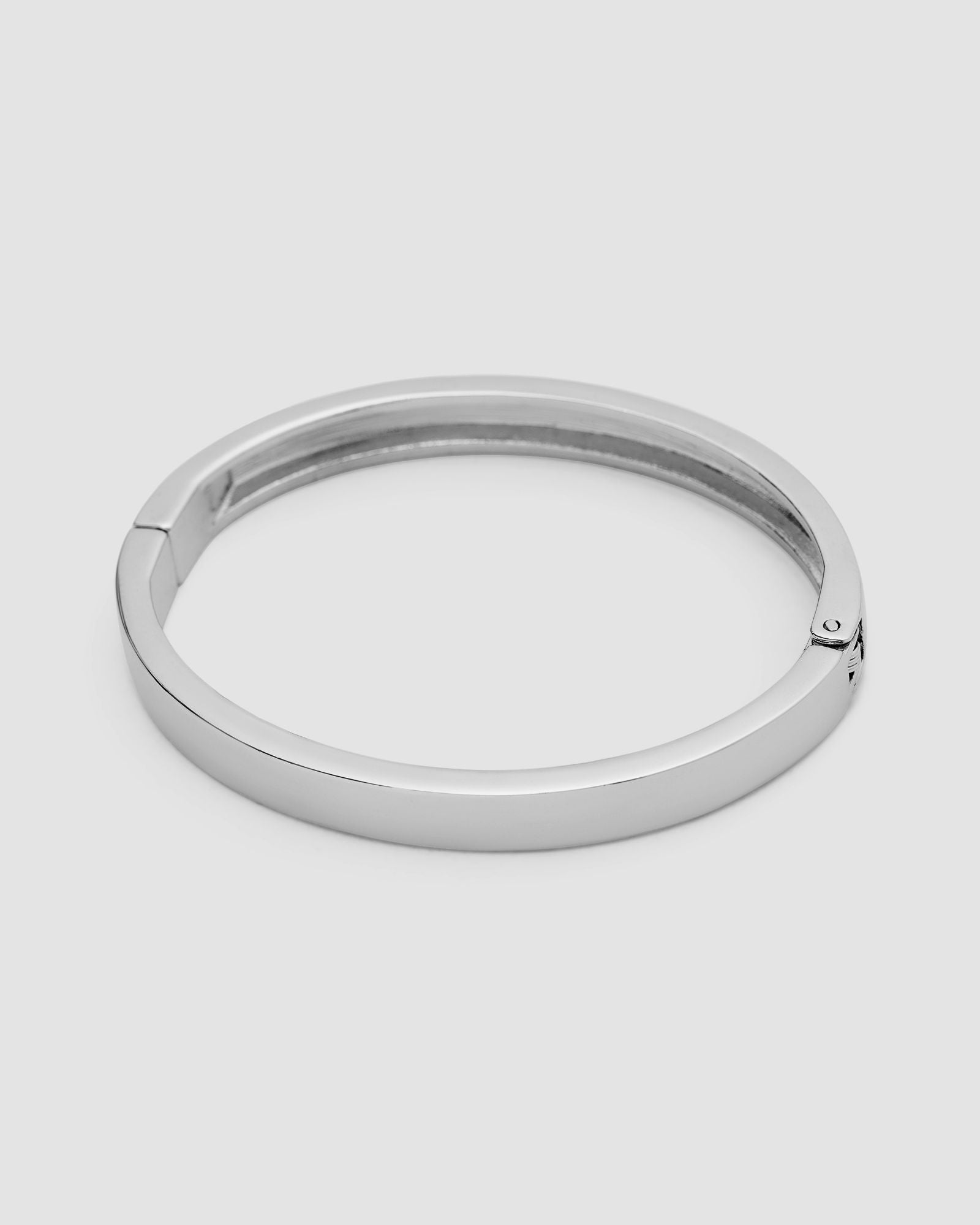 Leon Hinged Bangle
